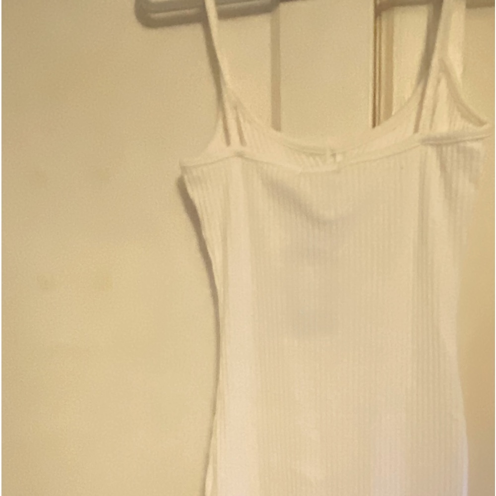 Maxi ribbed white dress sleeveless